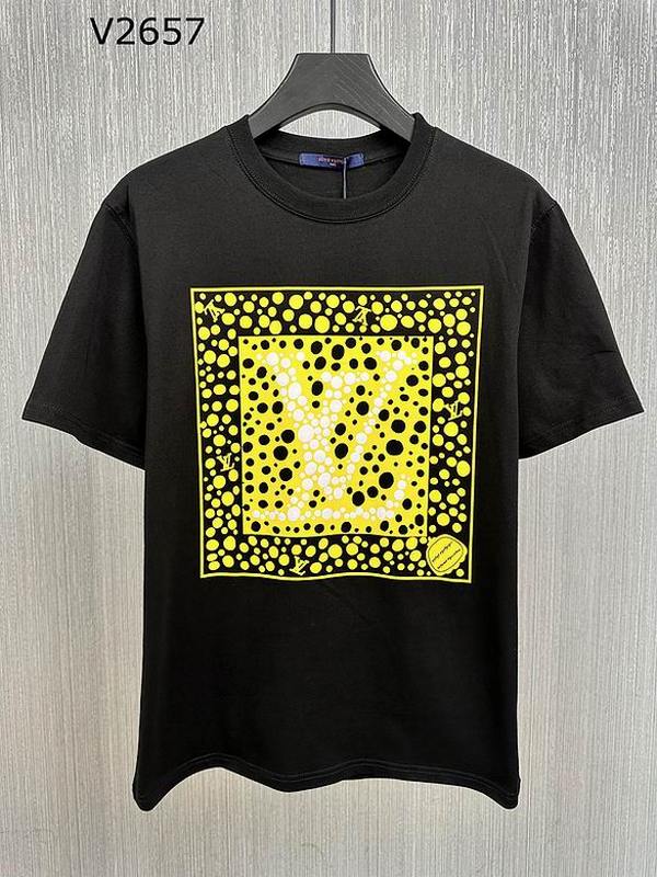 Louis Vuitton Men's T-shirts 1302